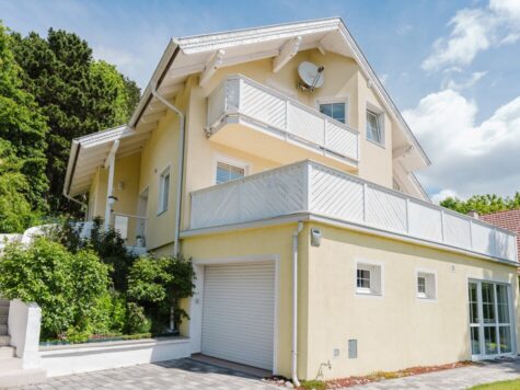 Charmante Landhausvilla mit ausreichend Platz für Ihre Familie, 2733 Grünbach am Schneeberg, Einfamilienhaus