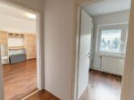 Bild - Saniert – Gemütlich – Sofort Verfügbar – Wohnhaus mit überdachter Terrasse im Grünen