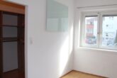 zentrumsnähe - gepflegte 2 Zimmer Wohnung mit Loggia - Bild