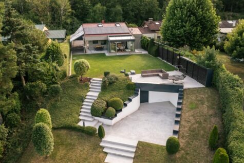 Luxuriöse Seeliegenschaft – Bungalow mit High-End-Ausstattung, 2700 Wiener Neustadt, Haus