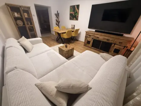 Exklusive 2-Zimmer Mietwohnung im Herzen von Neunkirchen inkl. 2 Parkplätze, 2620 Neunkirchen, Wohnung