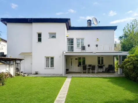 Gepflegte Seeliegenschaft in Steinbrunn, 7035 Steinbrunn, Seeliegenschaft