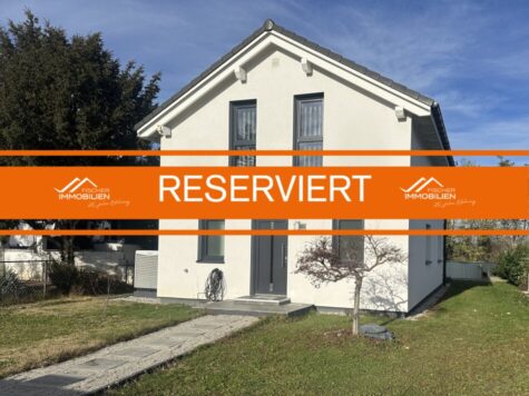 Modernes Einfamilienhaus nahe dem Reiterersee in Bad Fischau, 2700 Bad Fischau-Brunn, Einfamilienhaus