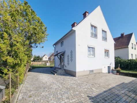Wohnhaus in zentraler Lage mit sehr guter Infrastruktur, 2620 Neunkirchen, Einfamilienhaus