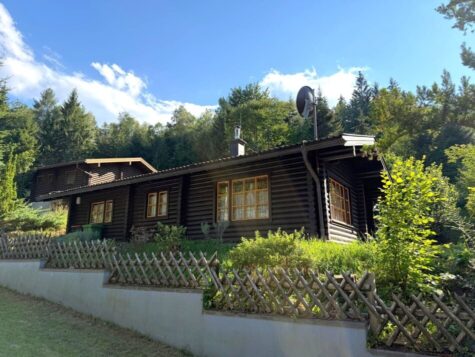 Blockhaus in naturnaher, ruhiger Lage am Semmering – Wohnen mit Wohlfühlcharakter, 2680 Semmering-Kurort, Haus
