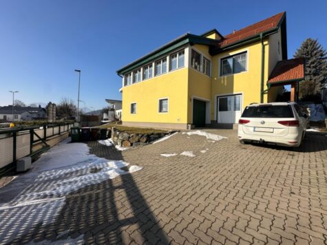 Modernisiertes Wohnhaus mit Wintergarten, Garage & durchdachter Raumaufteilung, 2630 Ternitz, Einfamilienhaus