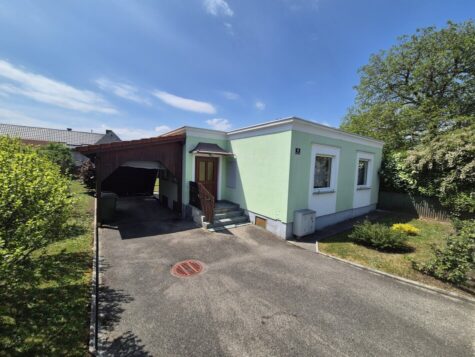 Kleines Wohnhaus für Singles oder Pärchen bzw. mit Ausbaupotential, 2620 Neunkirchen, Haus