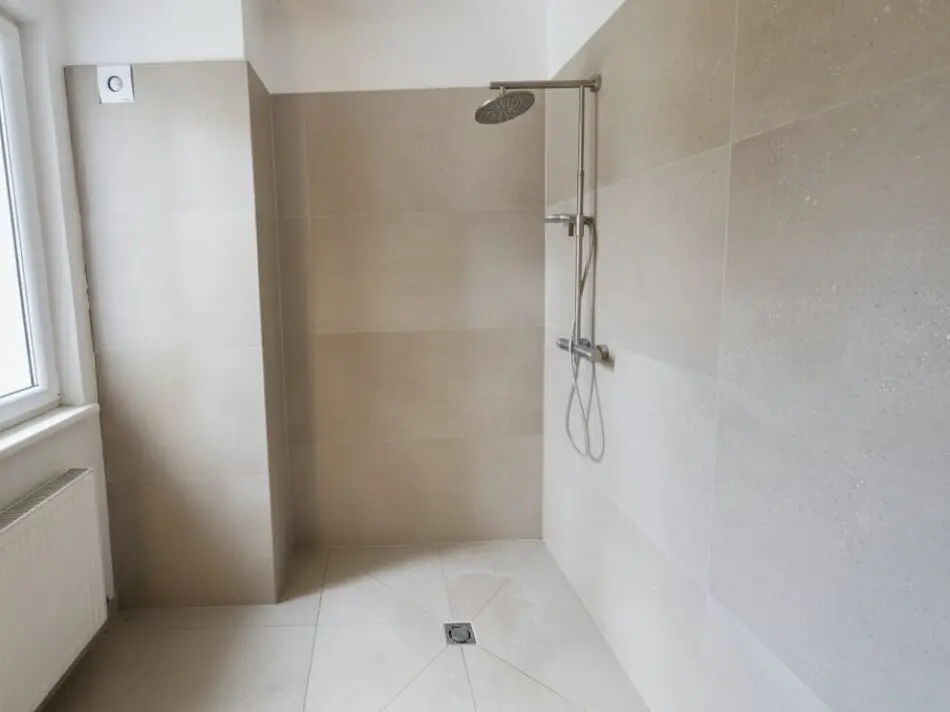 Badezimmer 2