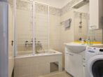 Badezimmer - Lichtdurchfluteter Wohnkomfort mit modernem Flair– stadtnah & bezugsbereit!