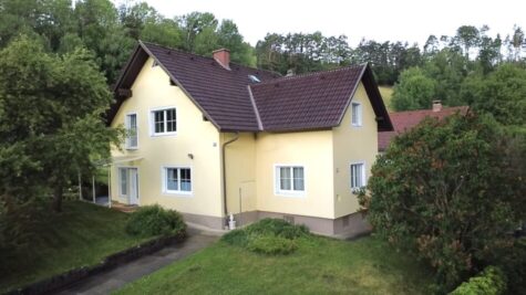 Familienhaus mit 4 Zimmern, Garage und Garten in ruhiger Wohnlage, 2831 Gleißenfeld, Haus