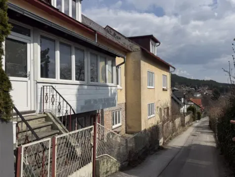 Mehrfamilienhaus mit großem Potenzial in ruhiger Lage von Grünbach am Schneeberg, 2733 Grünbach am Schneeberg, Haus