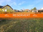 Titelbild - Großzügiges Baugrundstück in ruhiger Siedlungslage – Wohnen mit Lebensqualität !