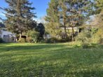 Bild - Zukunftsprojekt im Zehnerviertel – Bungalow mit Potenzial auf 1.032 m² Grund