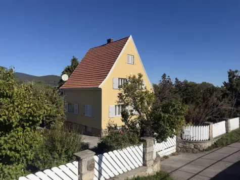 Wohnhaus mit vielseitigen Nutzungsmöglichkeiten in Grafenbach-St. Valentin, 2632 Grafenbach-St. Valentin, Haus zum Kauf