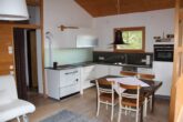 Bild - Gemütliches Wochenendhaus im Grünen – gemütlich, praktisch und klar strukturiert