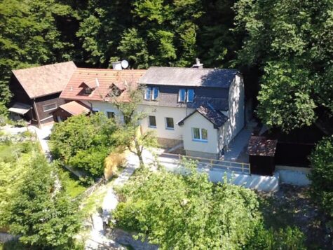 Wohnhaus in Thernberg – Ihr Rückzugsort inmitten der Natur, 2832 Thernberg, Haus